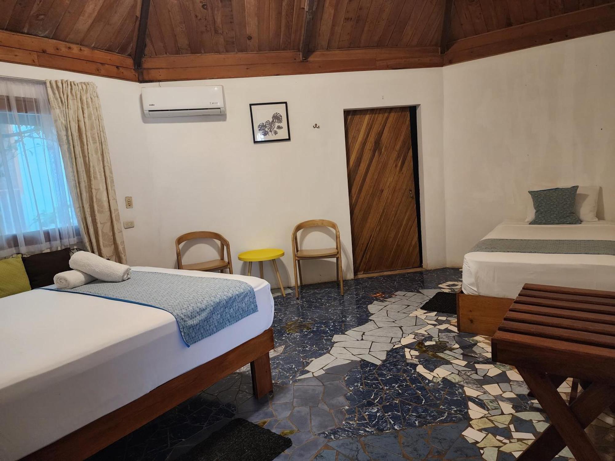 Casa Thirema Tortuguero Ξενοδοχείο Εξωτερικό φωτογραφία